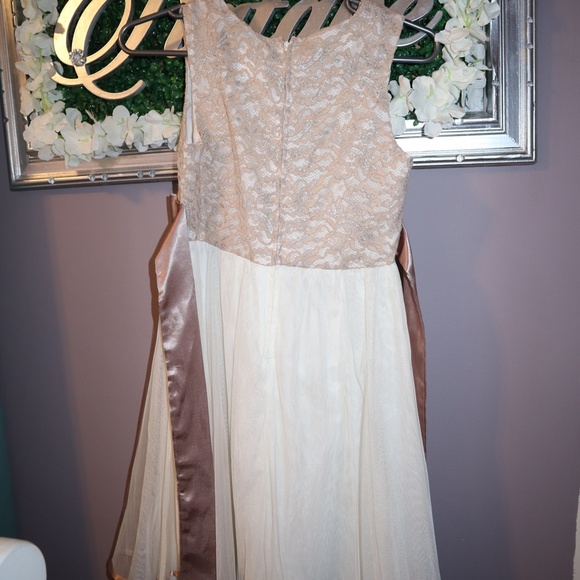 girls dress - Picture 4 of 5